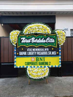 Papan Bunga Duka di Silaing Atas